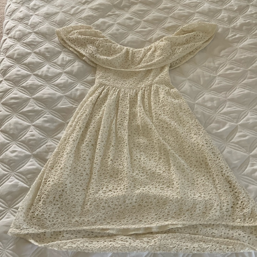 Beautiful  Abercrombie Kids lace dress. Size L (14)